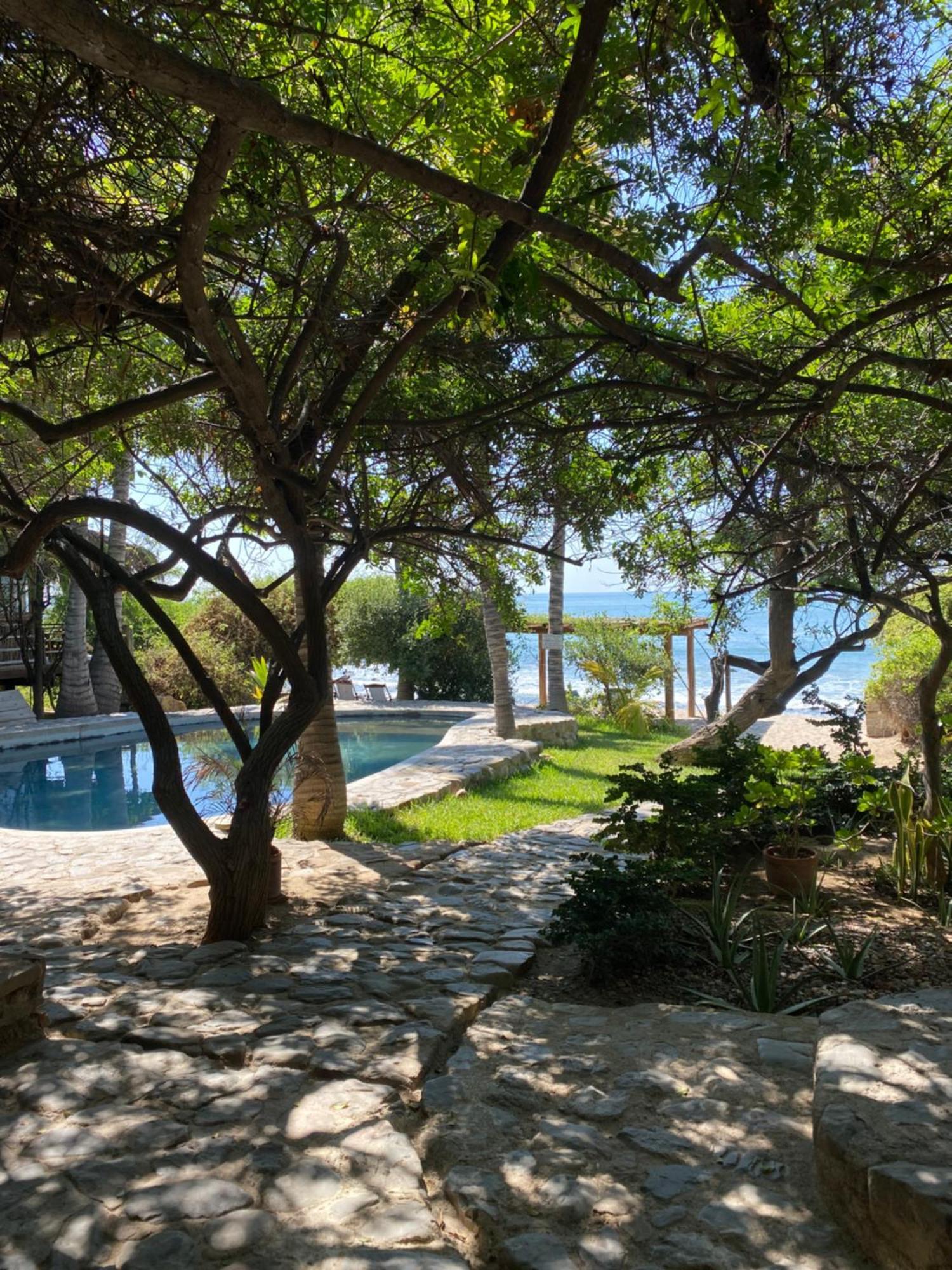 Bungalows Las Balsas Mancora Bagian luar foto