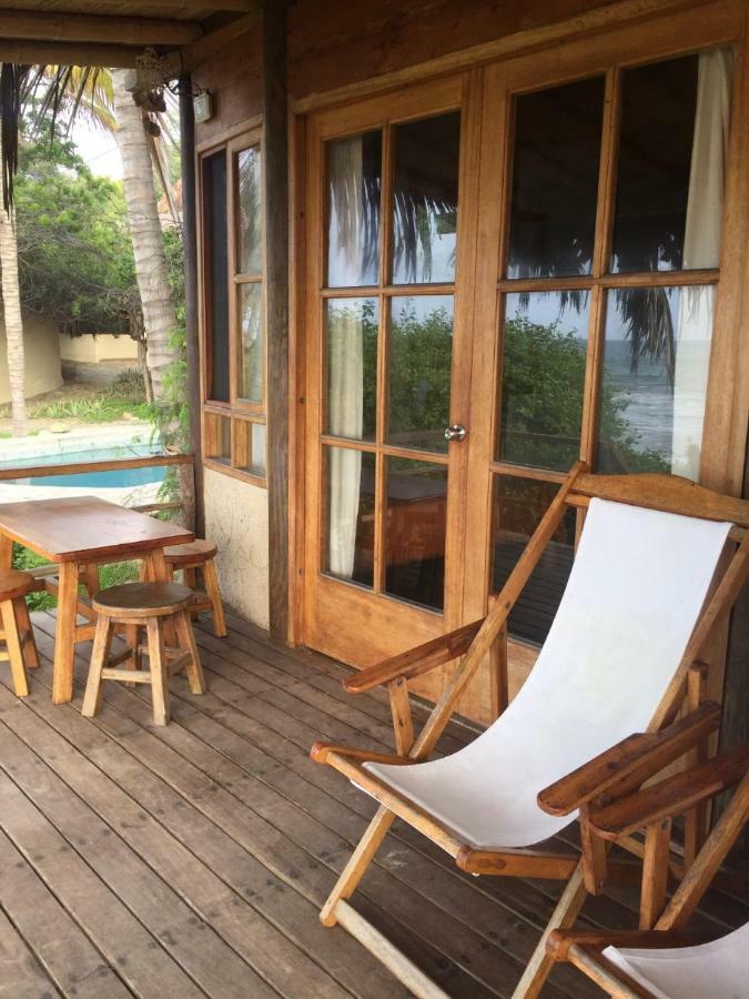 Bungalows Las Balsas Mancora Bagian luar foto